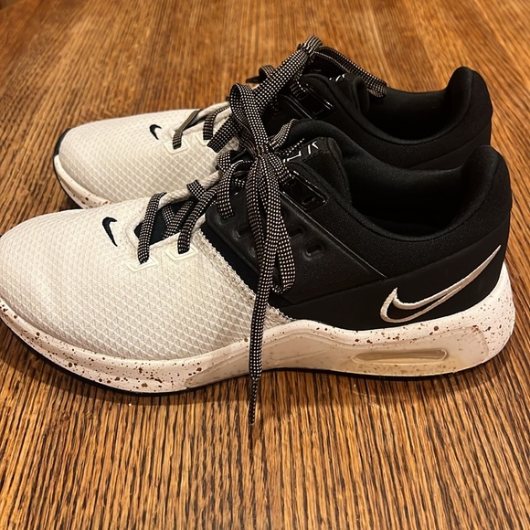 Nike air max shoes for women - Picture 3 of 4